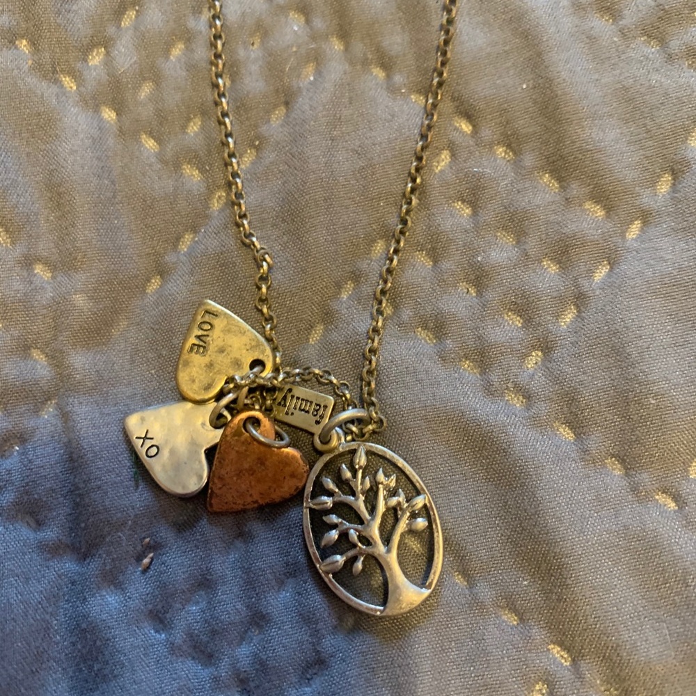 ThirtyOne necklace